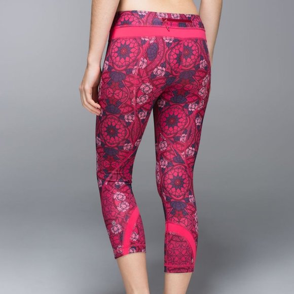 Lululemon Run Inspire Crop II *All Full-On Luxtreme Prisma Multi Guava Lava - Picture 4 of 16